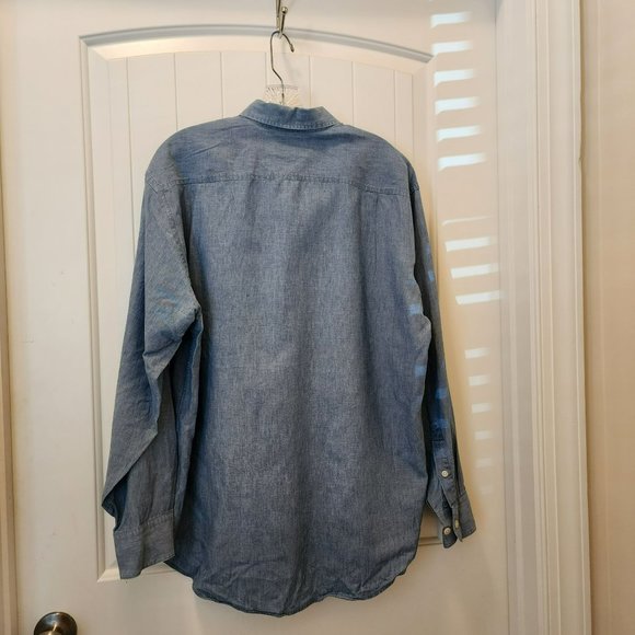 Ladies DKNY Button Shirt Size Medium - Picture 10 of 11